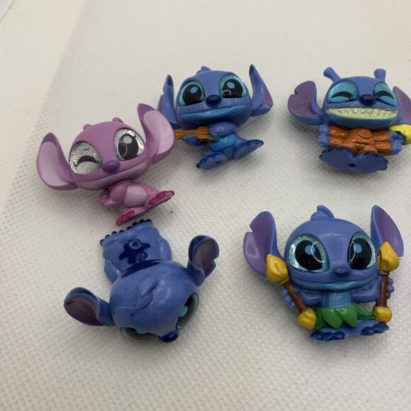 Lilo & Stitch Disney Doorables Lot 7 Pieces Collector's Figures - Picture 2 of 9